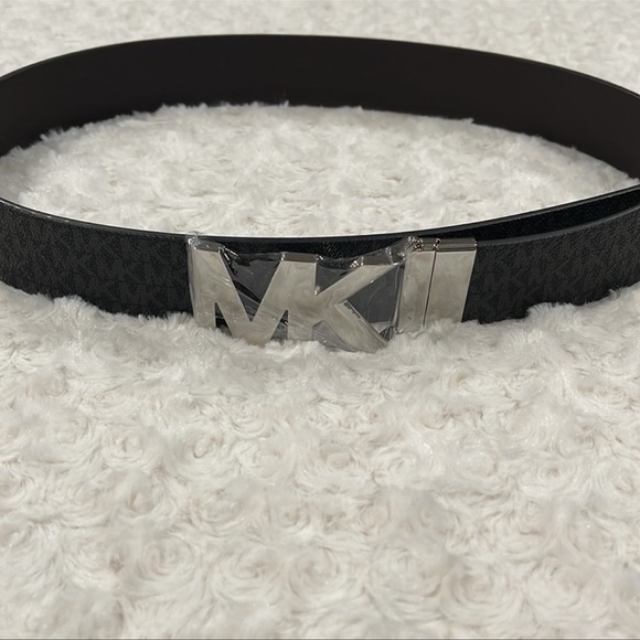 MICHAEL MICHAEL KORS Reversible Silver Logo MK buckle reversed black/Brown Med. - Picture 5 of 7